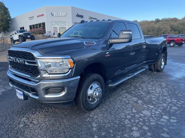 2024 RAM Ram 3500 RAM 3500 TRADESMAN CREW CAB 4X4 8 BOX