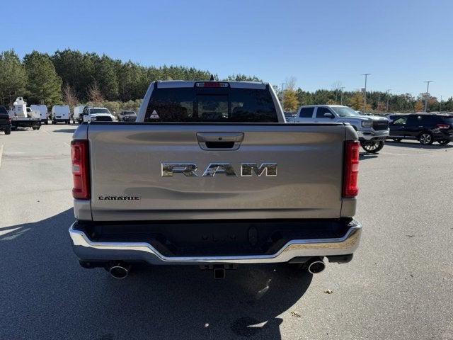 2025 RAM Ram 1500 RAM 1500 LARAMIE CREW CAB 4X2 57 BOX