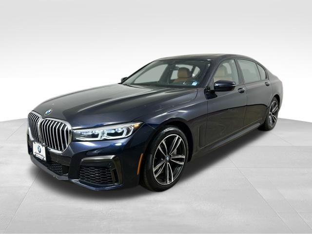 2022 BMW 750