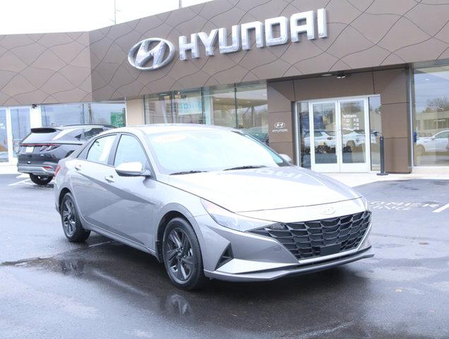 2022 Hyundai Elantra