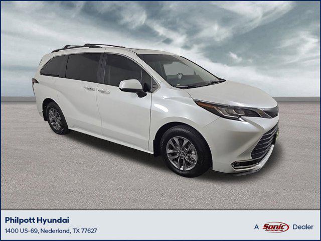 2023 Toyota Sienna