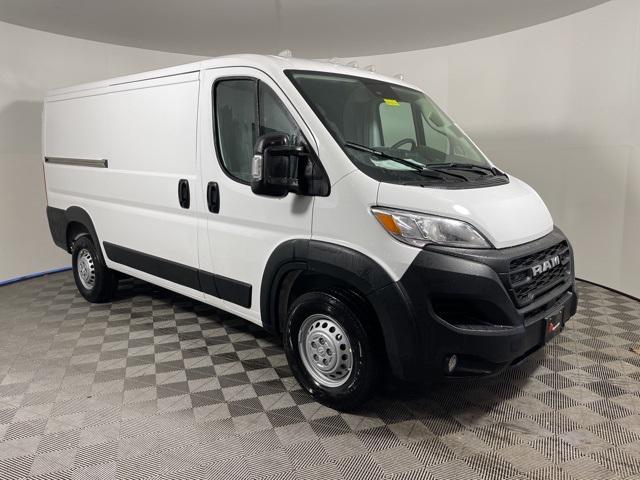2025 RAM Ram ProMaster RAM PROMASTER 1500 TRADESMAN CARGO VAN LOW ROOF 136 WB