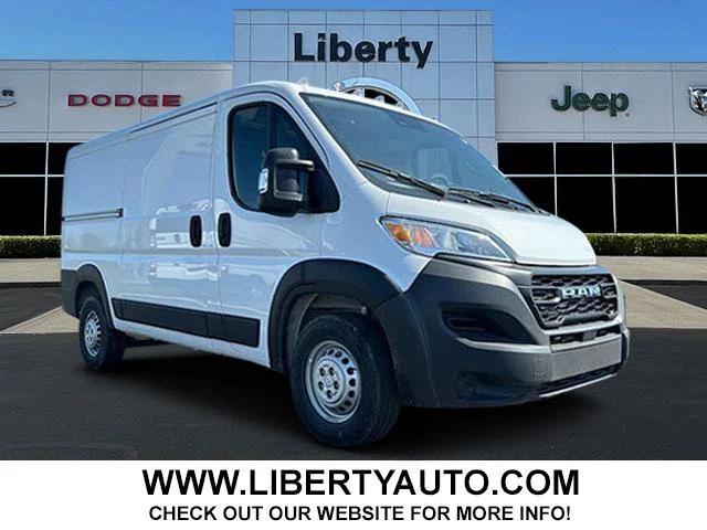 2025 RAM Ram ProMaster RAM PROMASTER 1500 TRADESMAN CARGO VAN LOW ROOF 136 WB