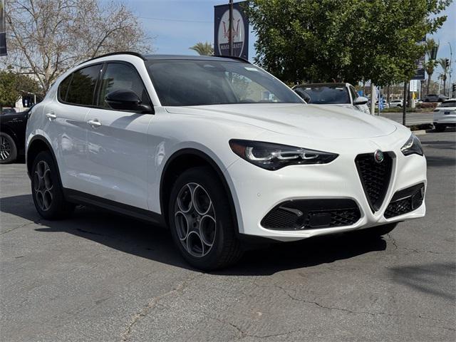 2025 Alfa Romeo Stelvio STELVIO AWD