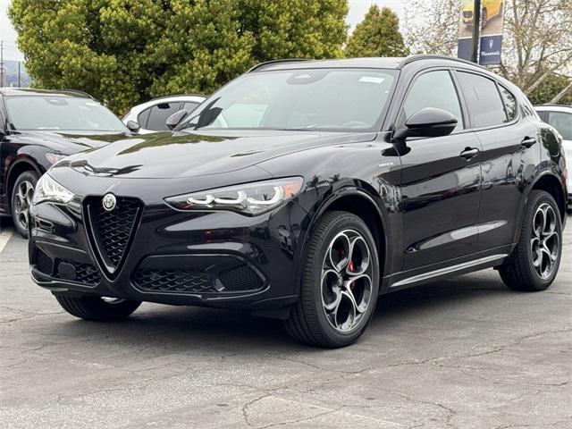 2025 Alfa Romeo Stelvio STELVIO AWD