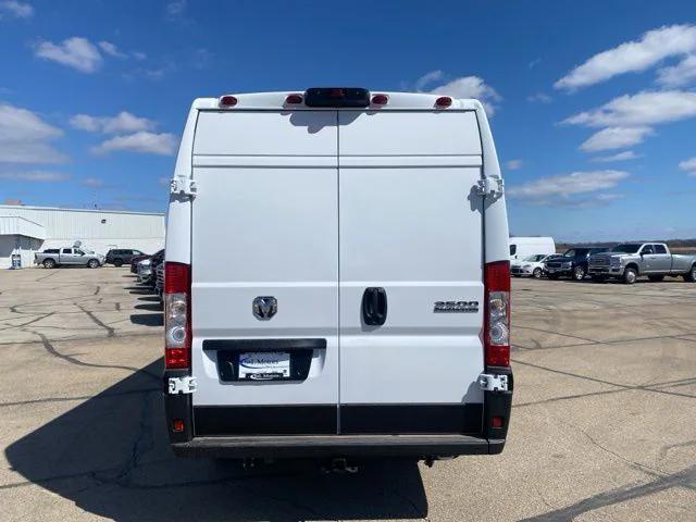 2025 RAM Ram ProMaster RAM PROMASTER 3500 SLT CARGO VAN HIGH ROOF 159 WB EXT