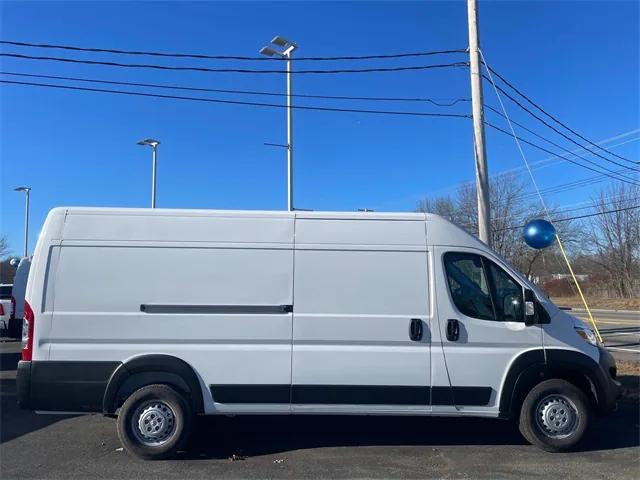 2025 RAM Ram ProMaster RAM PROMASTER 3500 TRADESMAN CARGO VAN HIGH ROOF 159 WB EXT