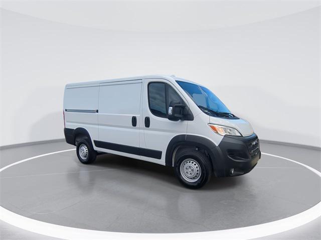 2025 RAM Ram ProMaster RAM PROMASTER 1500 TRADESMAN CARGO VAN LOW ROOF 136 WB