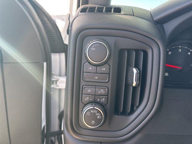 2025 Chevrolet Silverado 3500HD Work Truck