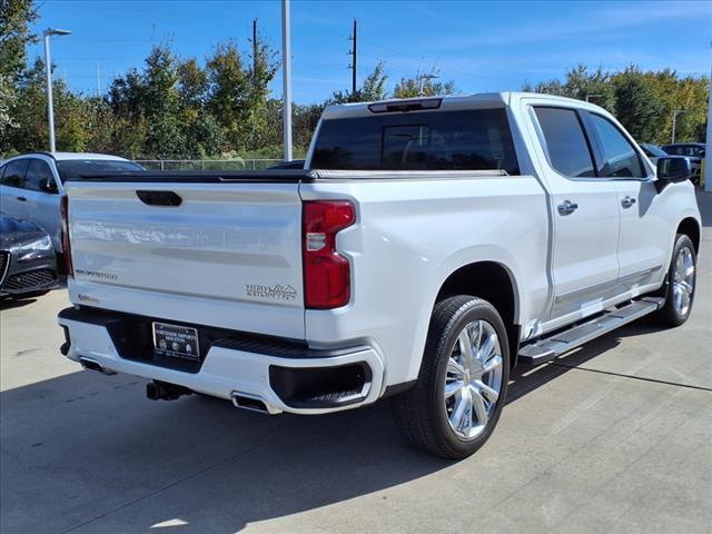 2022 Chevrolet Silverado 1500 4WD Crew Cab Short Bed High Country