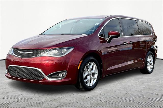 2017 Chrysler Pacifica Touring Plus