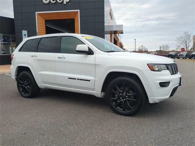 2021 Jeep Grand Cherokee Laredo X 4x4