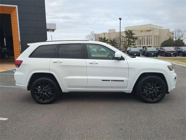 2021 Jeep Grand Cherokee Laredo X 4x4