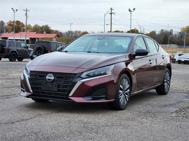 2024 Nissan Altima SV FWD