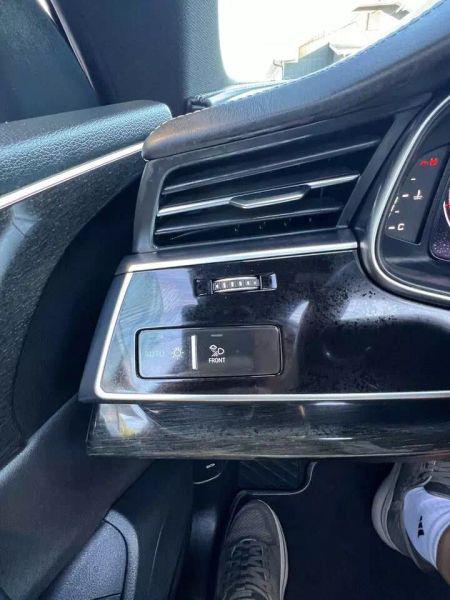 2019 Audi Q8 55 Premium