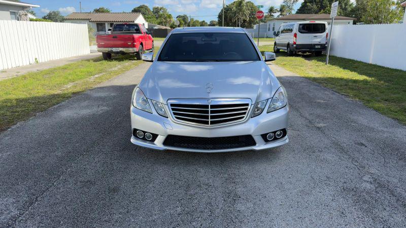 2010 Mercedes-Benz E 350 E 350 Sedan 4D