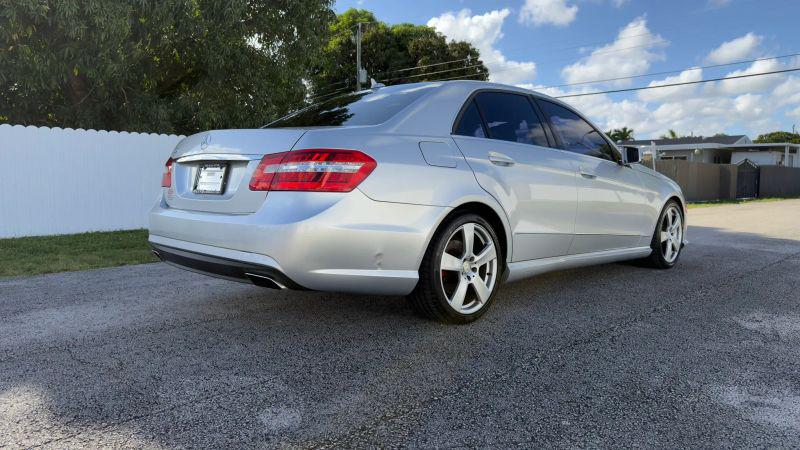 2010 Mercedes-Benz E 350 E 350 Sedan 4D