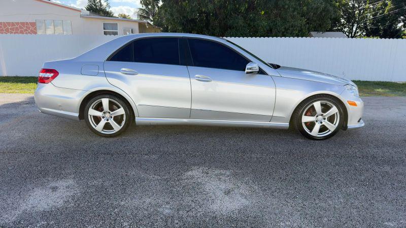 2010 Mercedes-Benz E 350 E 350 Sedan 4D