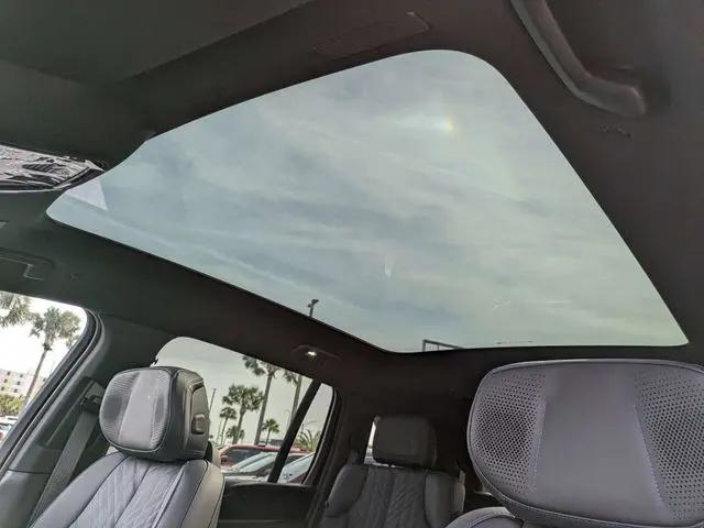 2025 Cadillac Escalade Sport 1