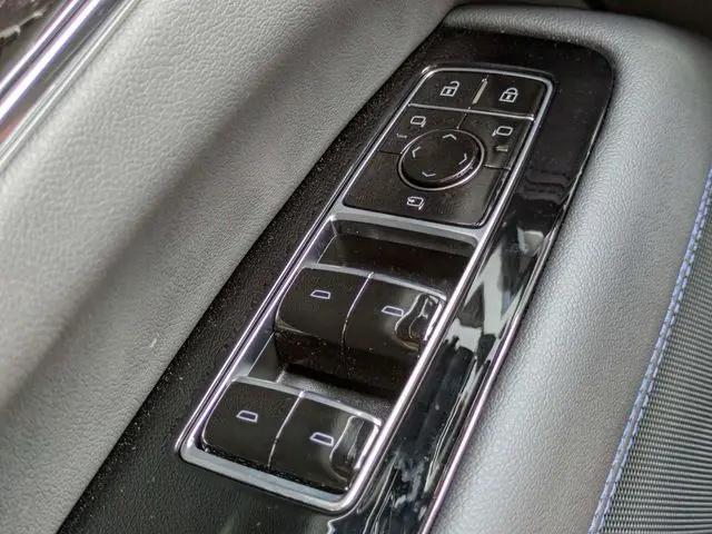 2025 Cadillac Escalade Sport 1