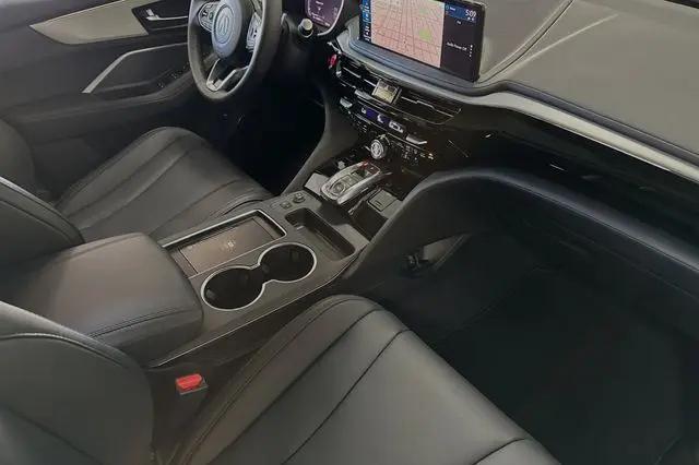 2025 Acura MDX Standard