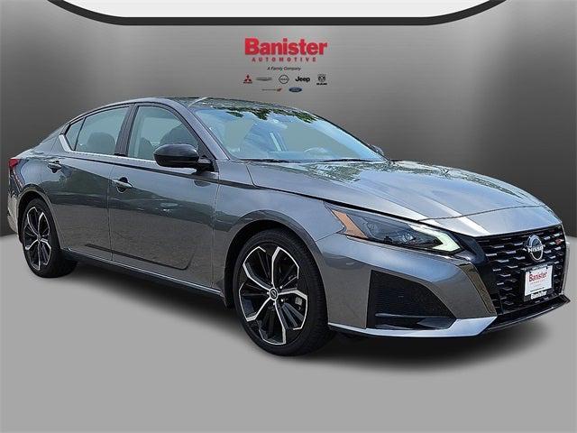 2023 Nissan Altima SR FWD