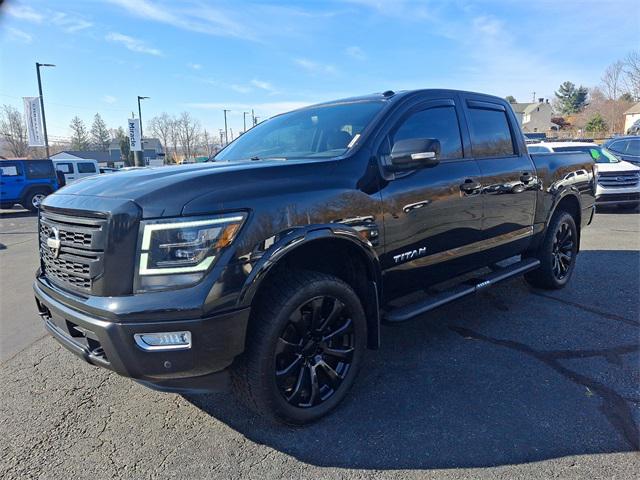 2021 Nissan TITAN Crew Cab Platinum Reserve 4x4