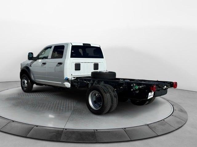 2024 RAM Ram 5500 Chassis Cab RAM 5500 TRADESMAN CHASSIS CREW CAB 4X4 60 CA