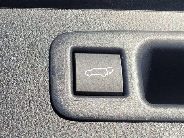 2025 Toyota Highlander Hybrid XLE