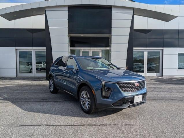 2025 Cadillac XT4 AWD Premium Luxury for sale in Saint Albans, VT