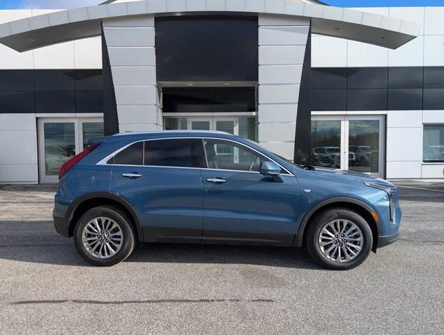 2025 Cadillac XT4 AWD Premium Luxury