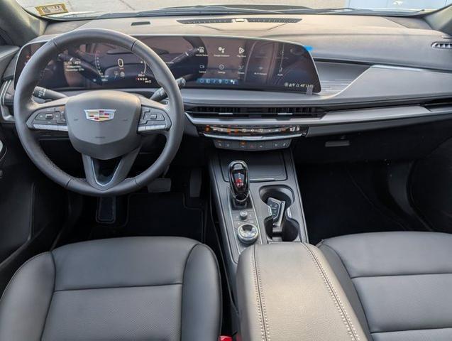 2025 Cadillac XT4 AWD Premium Luxury