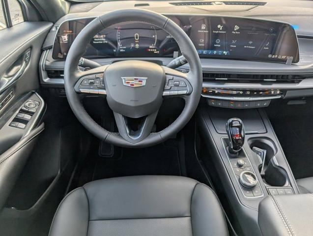 2025 Cadillac XT4 AWD Premium Luxury