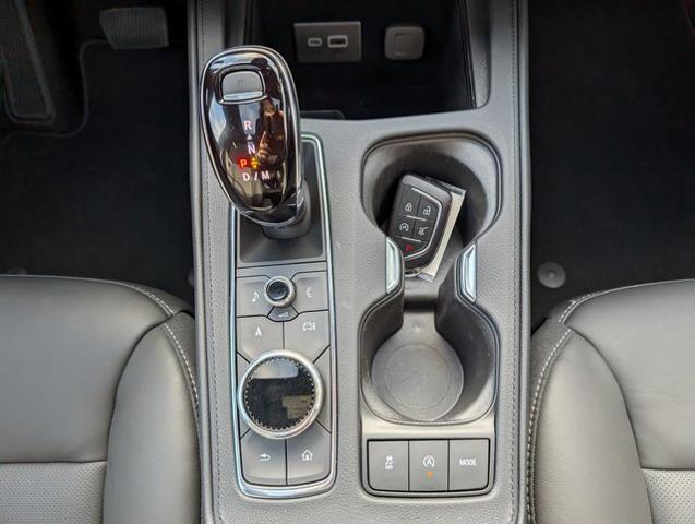 2025 Cadillac XT4 AWD Premium Luxury