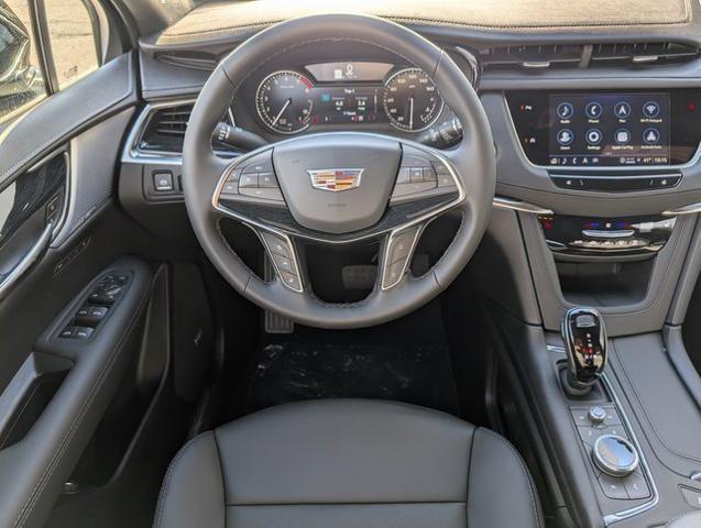 2025 Cadillac XT5 AWD Premium Luxury