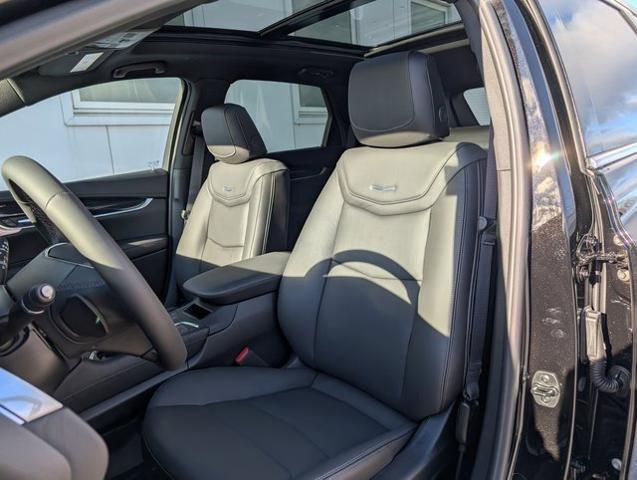 2025 Cadillac XT5 AWD Premium Luxury
