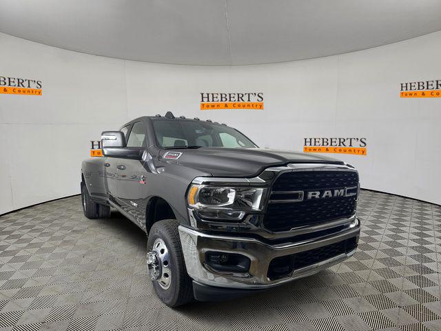 2024 RAM Ram 3500 RAM 3500 BIG HORN CREW CAB 4X4 8 BOX