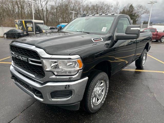 2024 RAM Ram 2500 RAM 2500 TRADESMAN REGULAR CAB 4X4 8 BOX 2024 RAM Ram 2500 RAM 2500 TRADESMAN REGULAR CAB 4X4 8 BOX