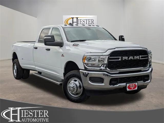 2024 RAM Ram 3500 RAM 3500 TRADESMAN CREW CAB 4X4 8 BOX