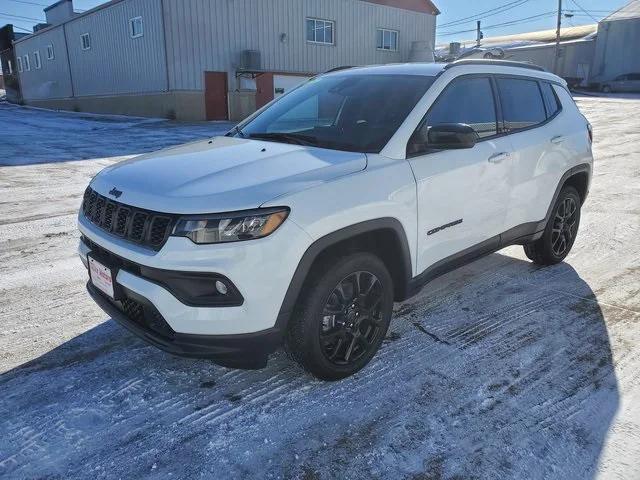 2025 Jeep Compass COMPASS LATITUDE 4X4