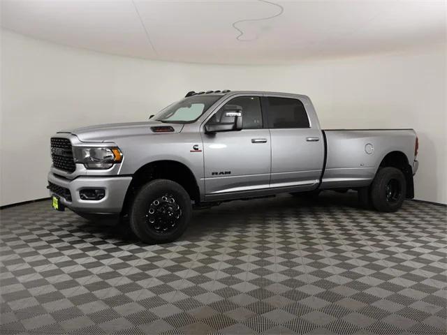 2024 RAM Ram 3500 RAM 3500 BIG HORN CREW CAB 4X4 8 BOX