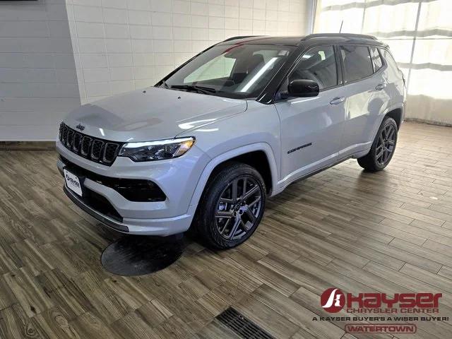 2025 Jeep Compass COMPASS LIMITED 4X4