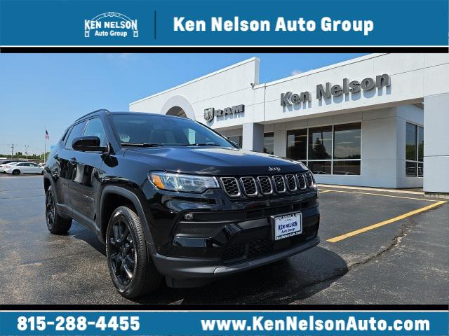 2025 Jeep Compass COMPASS LATITUDE 4X4