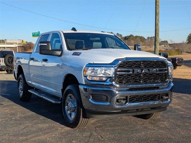 2024 RAM Ram 2500 RAM 2500 TRADESMAN CREW CAB 4X4 64 BOX