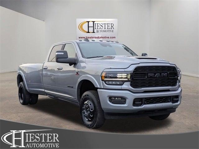 2024 RAM Ram 3500 RAM 3500 LIMITED CREW CAB 4X4 8 BOX
