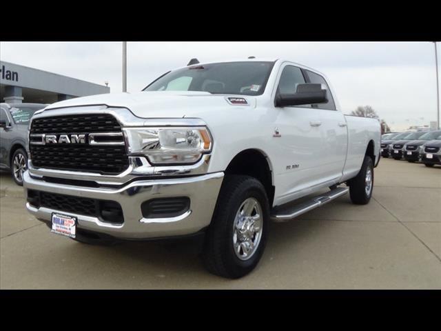 2022 RAM 2500 Big Horn Crew Cab 4x4 8 Box