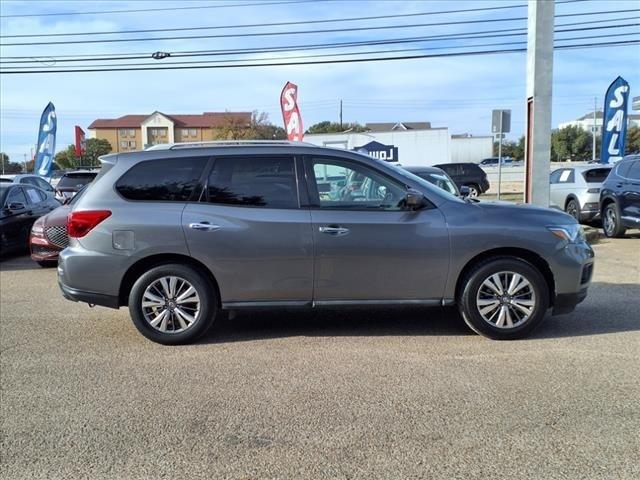 2019 Nissan Pathfinder SL