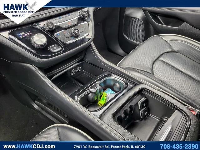 2024 Chrysler Pacifica Hybrid Premium S Appearance Pkg