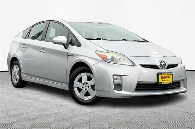 2010 Toyota Prius III