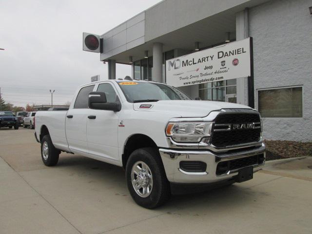 2024 RAM Ram 2500 RAM 2500 TRADESMAN CREW CAB 4X4 8 BOX